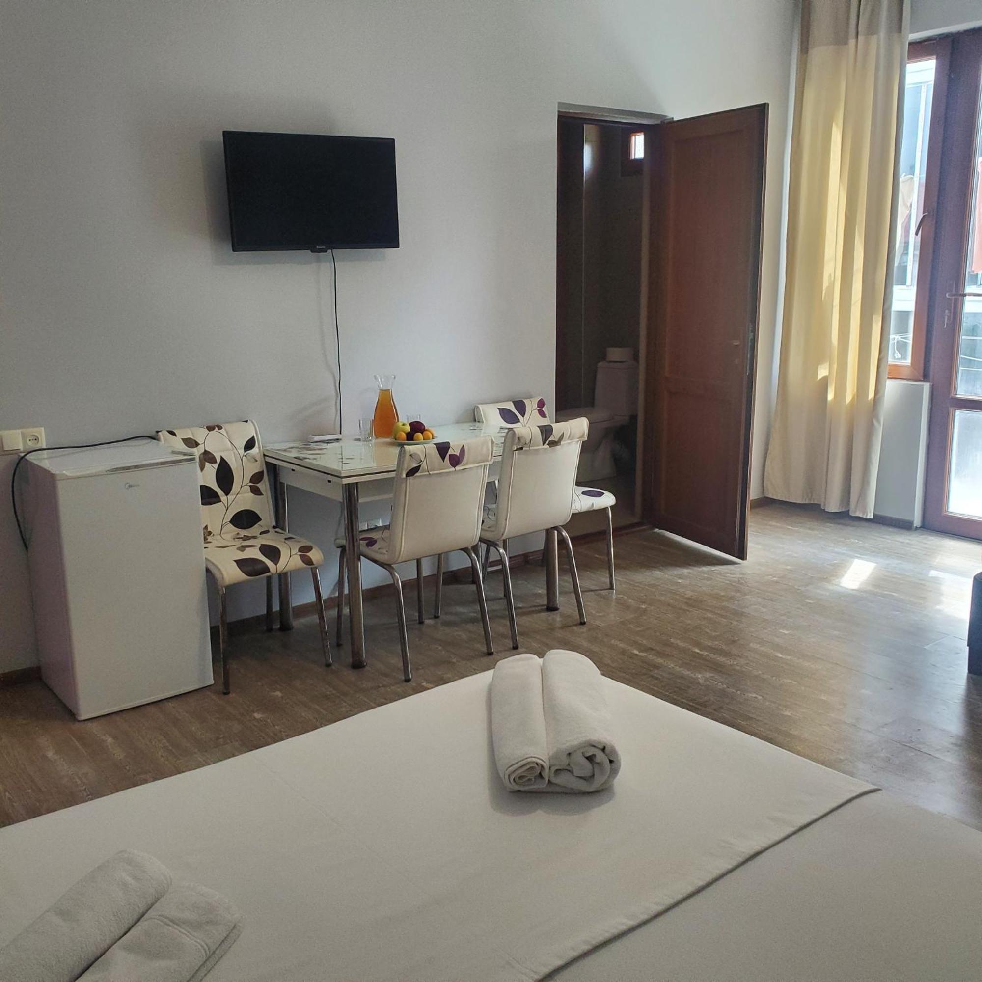 Elite Hotel Kobuleti Pokoj fotografie